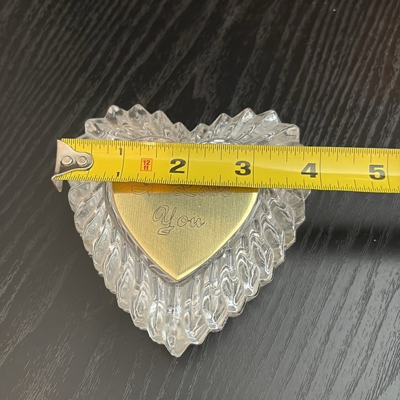 Heart-Shaped Lead Crystal Trinket with Gold Accent “I Love You” Engraving - Picture 4 of 7
